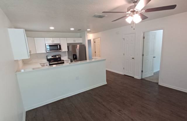 3 BR 2 Ba Rental Home near downtown St Augustine Gallery 4