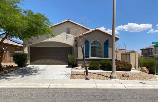 Beautiful 3 bed/2 bath home located in the SW area of Las Vegas photos photos