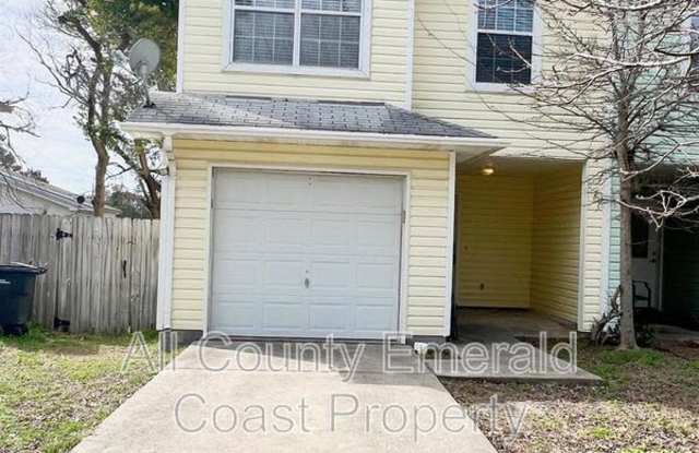 34 Harbeson Ave NE photos photos