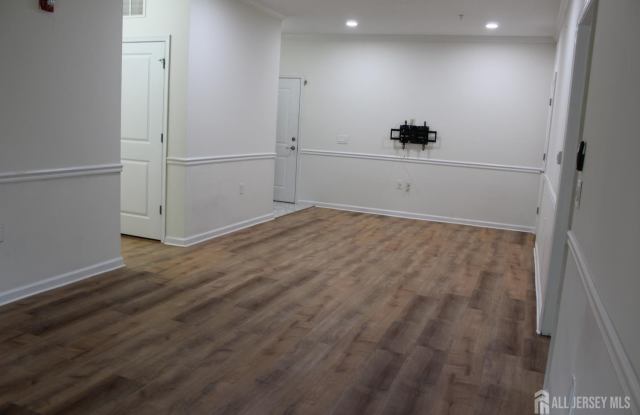 611 Doral Court Gallery 3