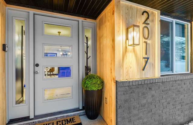 2017 Hazelton-etna Road Southwest - 2017 Hazelton-Etna Road Southwest, Licking County, OH 43062