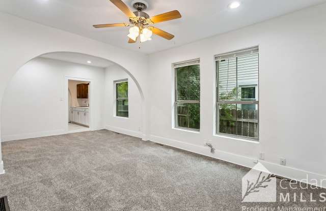 Historic 2 Bedroom Home Gallery 3