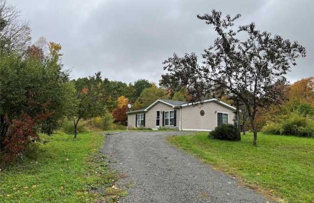 226 Post Road Gallery 1