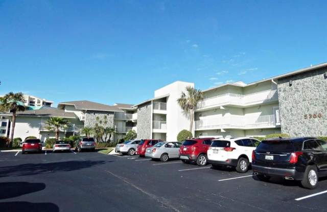 2400 S Ocean Dr photos photos