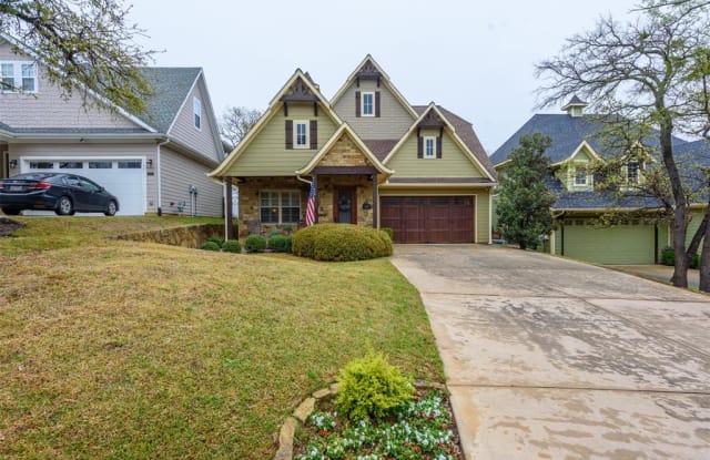 405 Dallas Street - 405 Dallas Street, Argyle, TX 76226