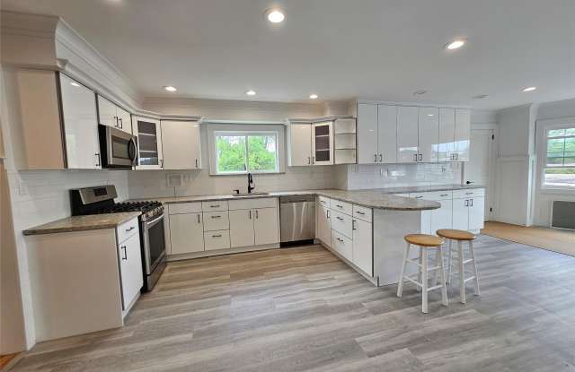 357 Hicksville Road photos photos