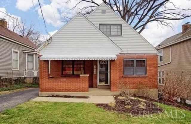 3984 Ballard Avenue photos photos