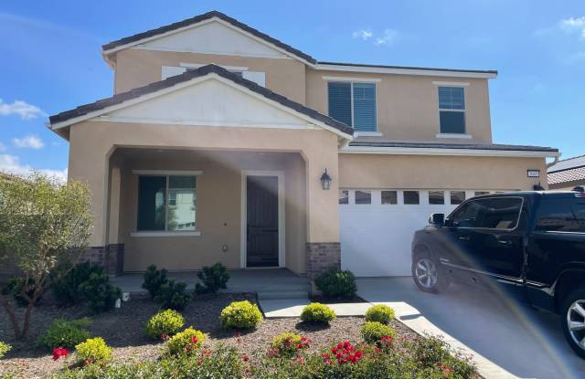 GORGEOUS HOME WITH SOLAR IN MCSWEENY FARMS! Gallery 3