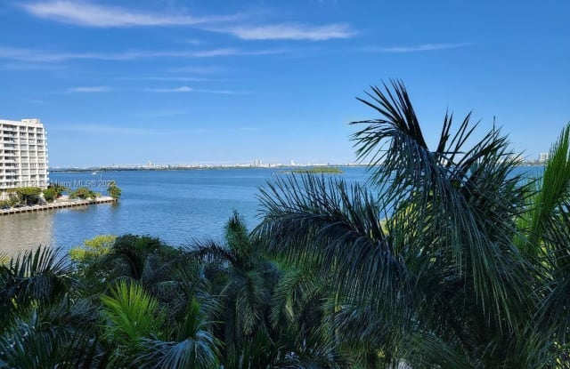 2000 N Bayshore Dr - 2000 North Bayshore Drive, Miami, FL 33137