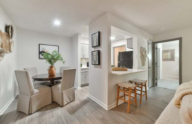 1900 Rosemont photos photos