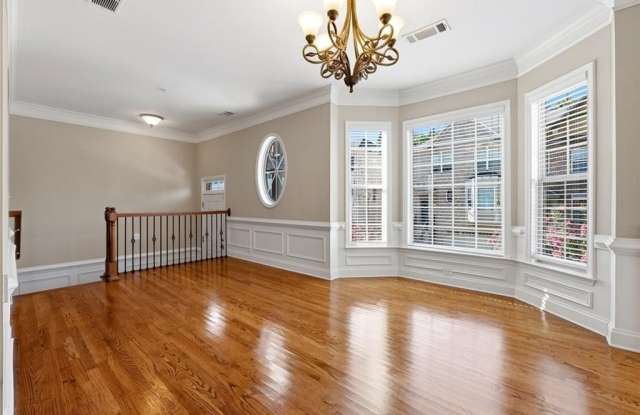 9040 Woodland Trail Gallery 4