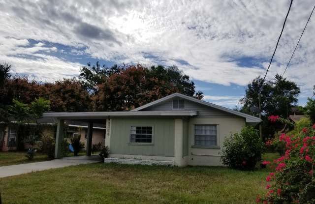 3-Bedroom Home in Northwest Winter Haven photos photos