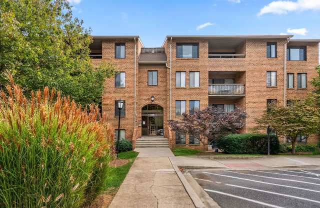 2 Bed 1 Bath - Georgetown Village Condo - Move In Ready photos photos