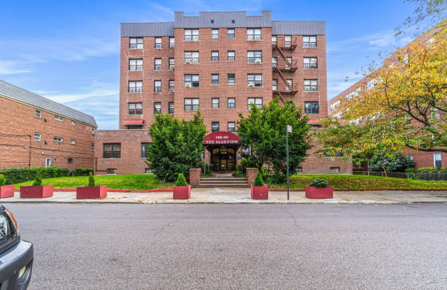 16520 Highland Avenue unit: 303 - 165-20 Highland Avenue, Queens, NY 11432