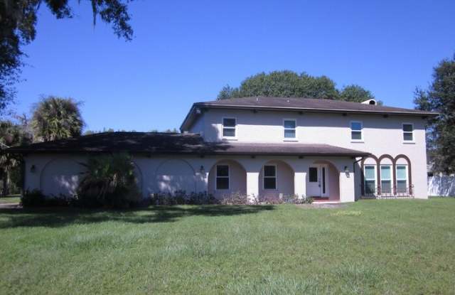 12710 Casey Road - 12710 Casey Road, Carrollwood, FL 33624