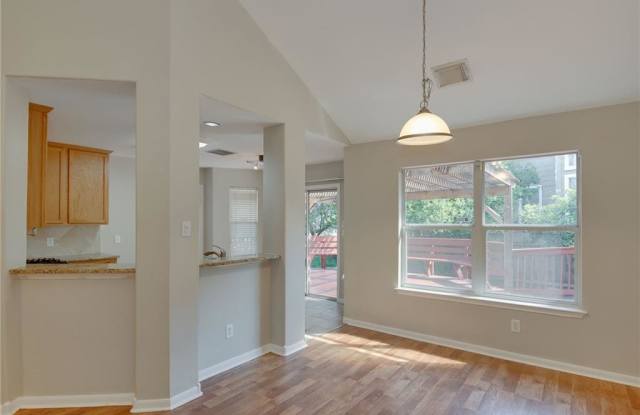 14513 Regents Walk Gallery 2