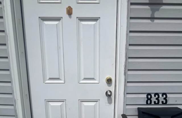 833 Coates St photos photos