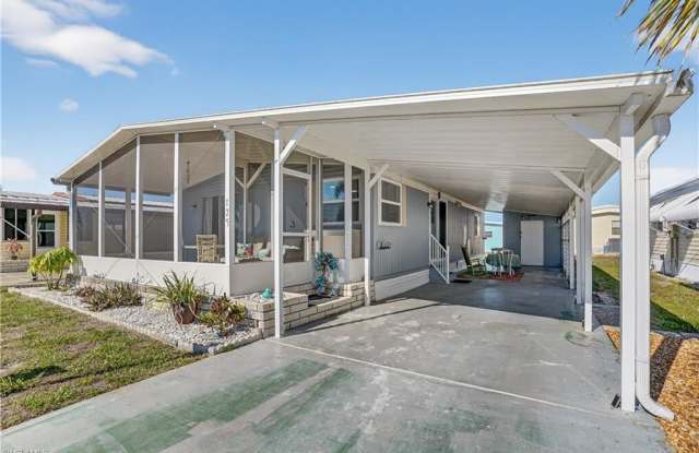 125 Kim Dr photos photos