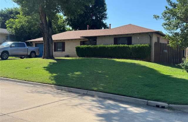 211 Bluebird Drive photos photos