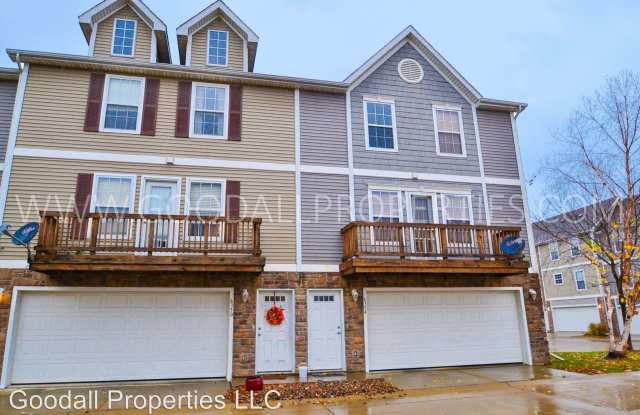 6354 Little Leaf Ln - 6354 Little Leaf Ln, Pleasant Hill, IA 50327