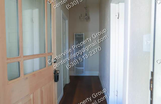 406 Cherry Street Gallery 3