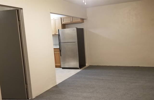 1405 East Gore Street - 1 Gallery 3