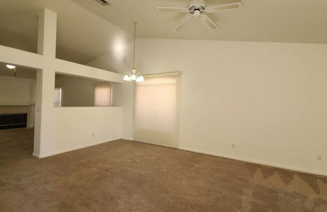 1 Story home in Southwest Las Vegas Gallery 4