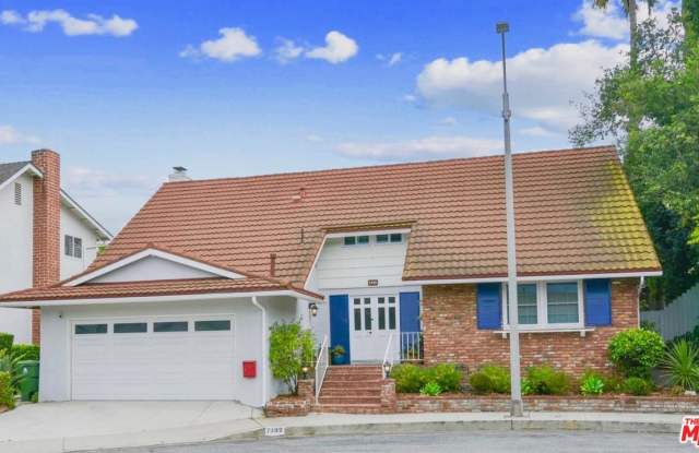 7792 SKYHILL Drive - 7792 Skyhill Drive, Los Angeles, CA 90068