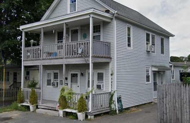 55 Railroad Avenue unit: 3 photos photos