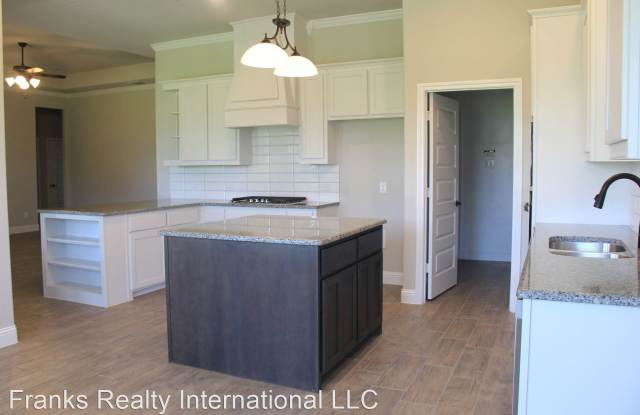 1082 Mickelson Drive Gallery 4