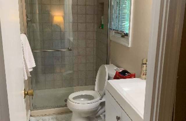 12960 Colby Drive - 12960 Colby Drive, Lake Ridge, VA 22192