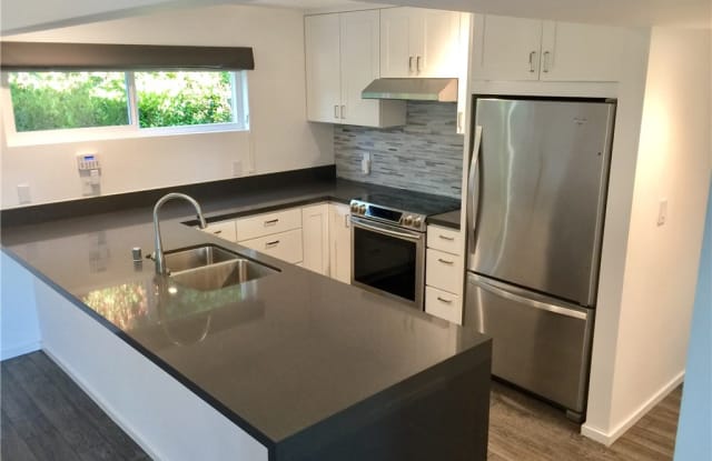 287 San Joaquin Drive - 287 San Joaquin St, Laguna Beach, CA 92651