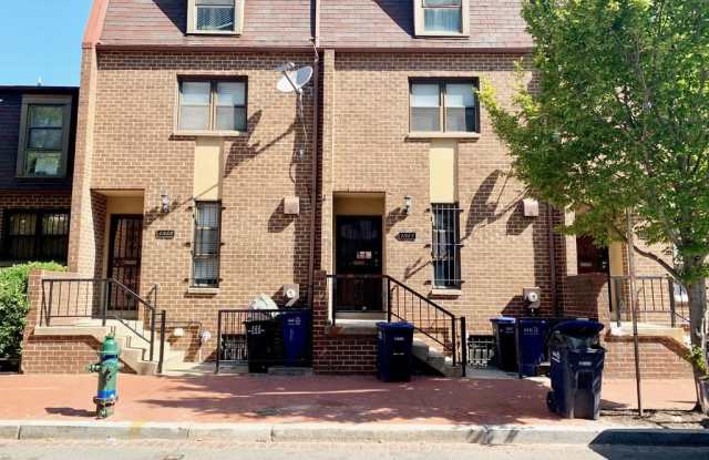 1351 Riggs St NW Gallery 3