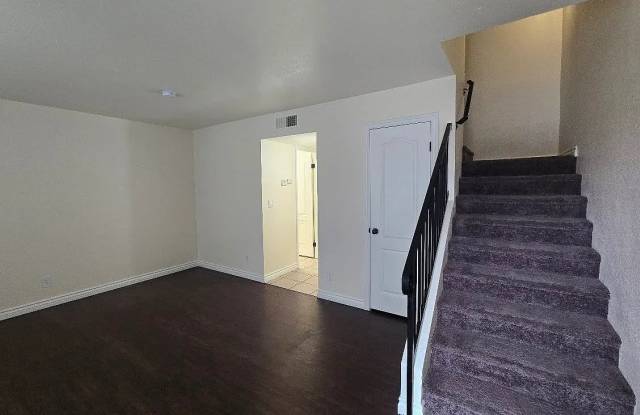 1745 N Winery Ave Unit 136 Gallery 1