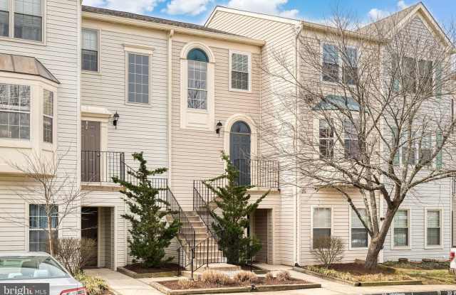 20-K SANDSTONE Court photos photos 20-K SANDSTONE Court photos photos