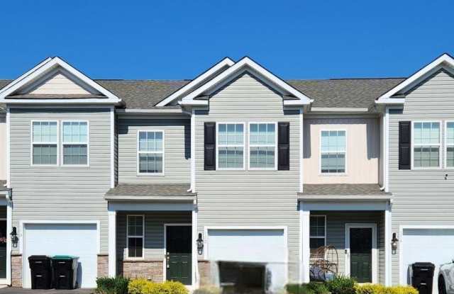 112 SICKLER CT Gallery 1
