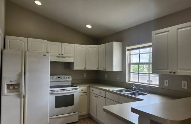 3 Bedroom 2 Bath Duplex photos photos