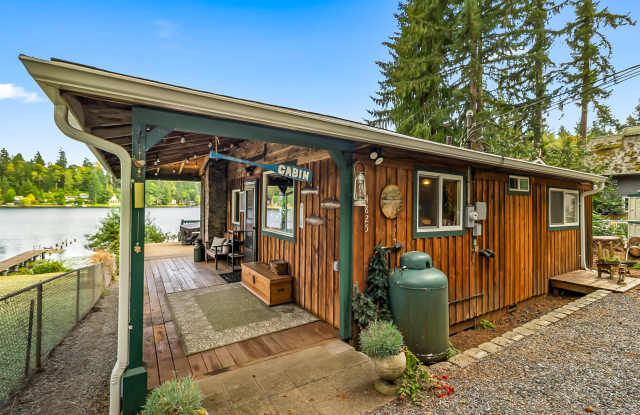 4825 Lerch Road photos photos