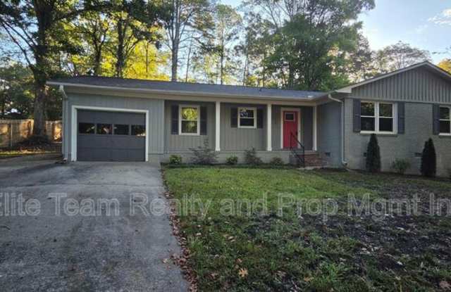 213 Pelham Lane Gallery 2