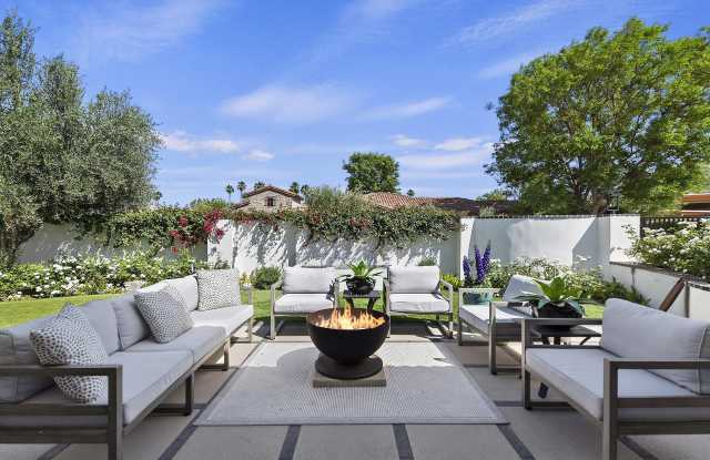 49155 Avenida Fernando Gallery 2