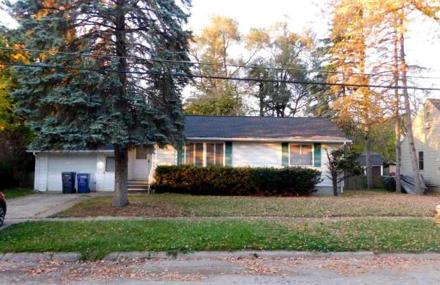 Two-Bedroom Ranch with 1.5-Car Garage Gallery 3