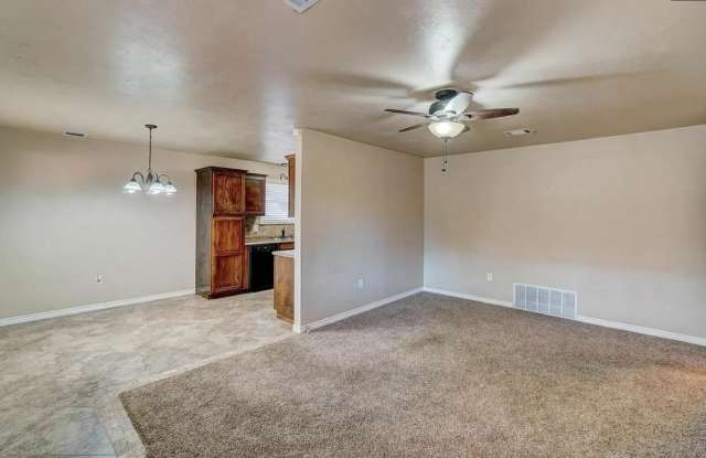 5716 Northwest Cedarwood Drive Gallery 3