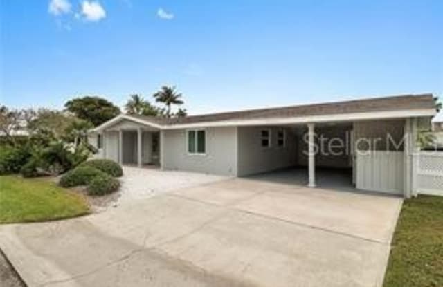708 JUNGLE QUEEN WAY - 708 Jungle Queen Way, Longboat Key, FL 34228