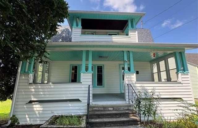 129 Oakwood Avenue Gallery 1