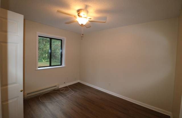 2 Waldron Lane Unit 1 - 1 Gallery 4