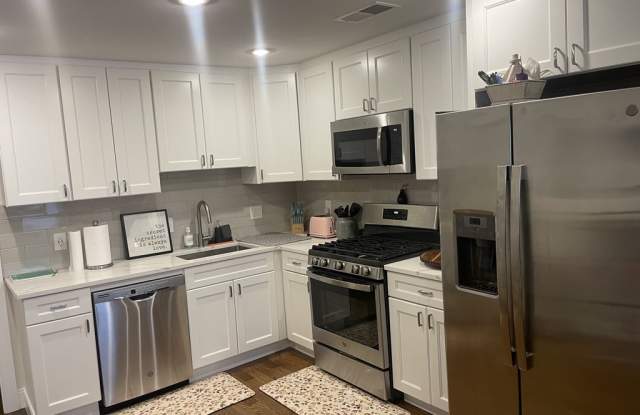 23-25 Rockledge St - 23 Rockledge Street, Boston, MA 02119