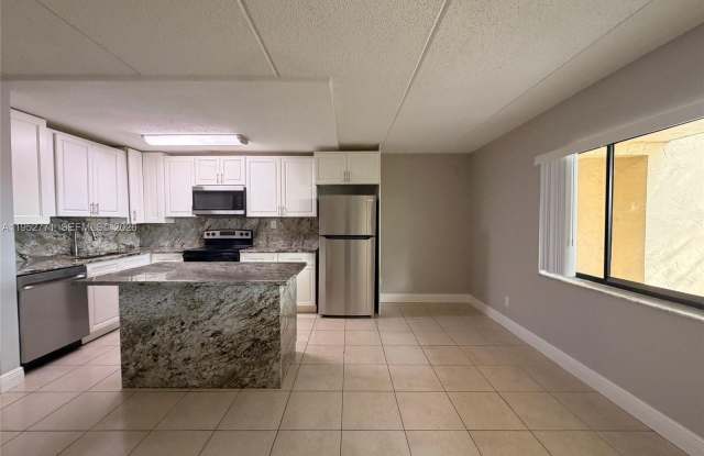 105 Meadows Cir photos photos