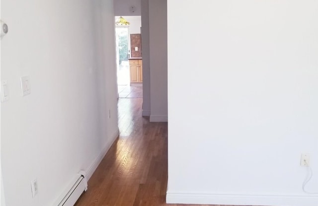 224 Jefferson Avenue Gallery 2