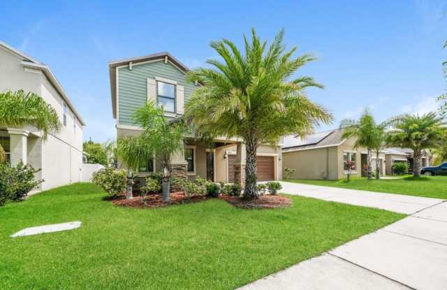 Beautiful 4 Bedroom - Amazing Floorplan! Gallery 3