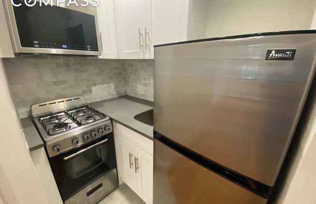 1728 Second Avenue photos photos